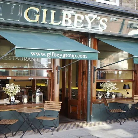 Gilbey'S Bar, Restaurant & Townhouse-3